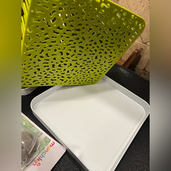 BOON lawn bottle drying racks with twig and stem accessories. - Picture 4 of 5